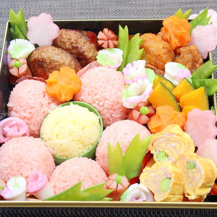 行楽に♪春のお弁当に♪お花いっぱい♪お花見弁当